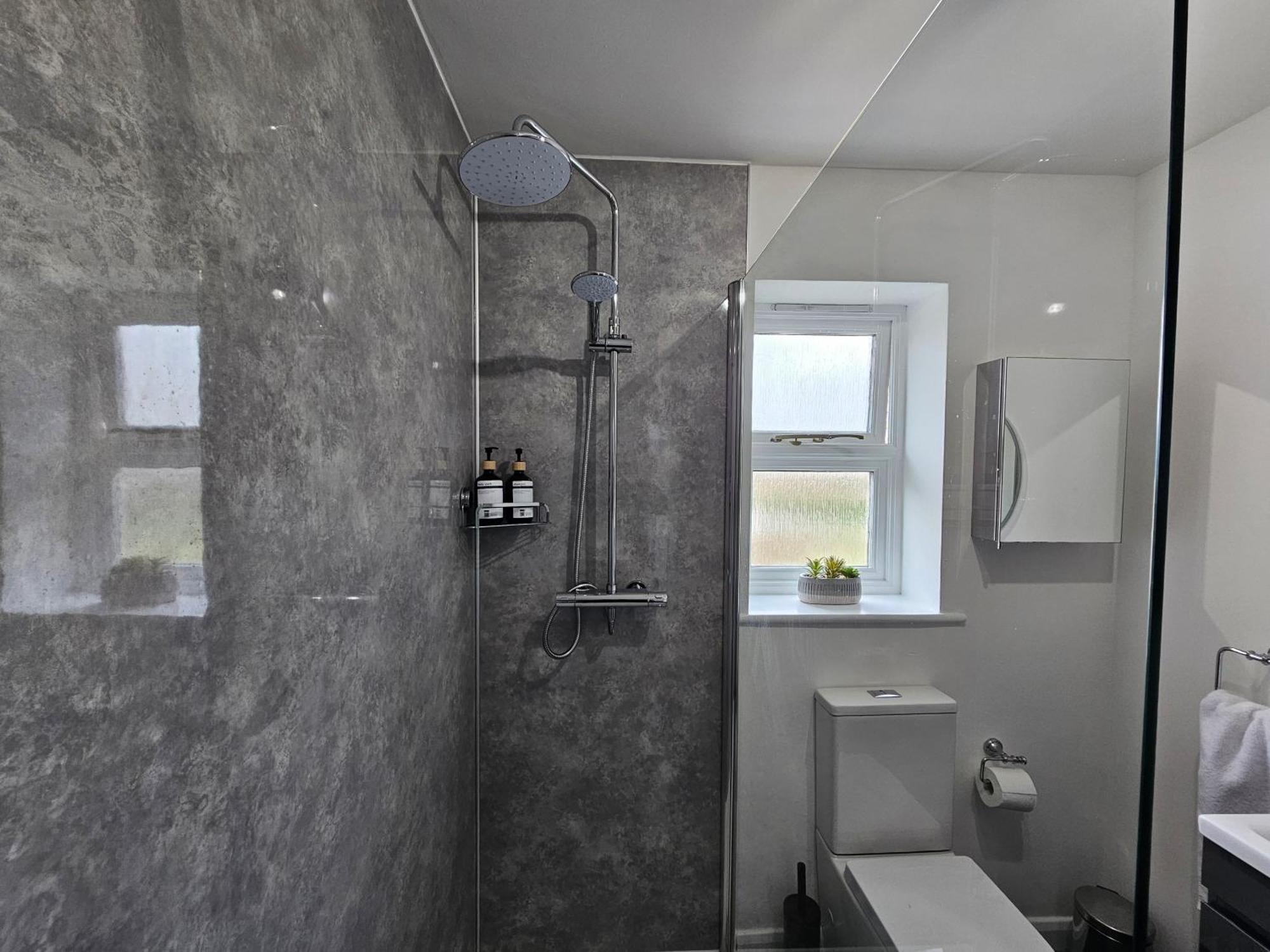 Pass The Keys Town Location For Shrewsbury With 3 Bedrooms Kültér fotó